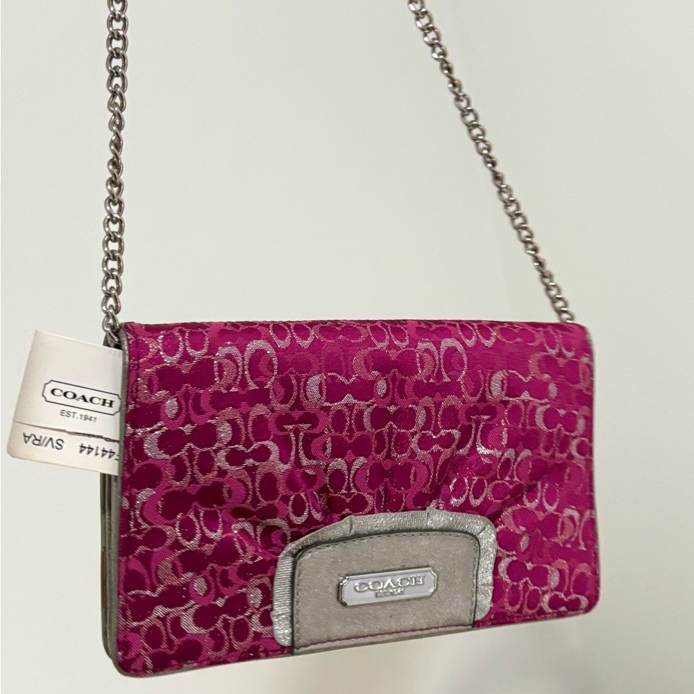 Vintage coach NWT pink optic clutch evening bag